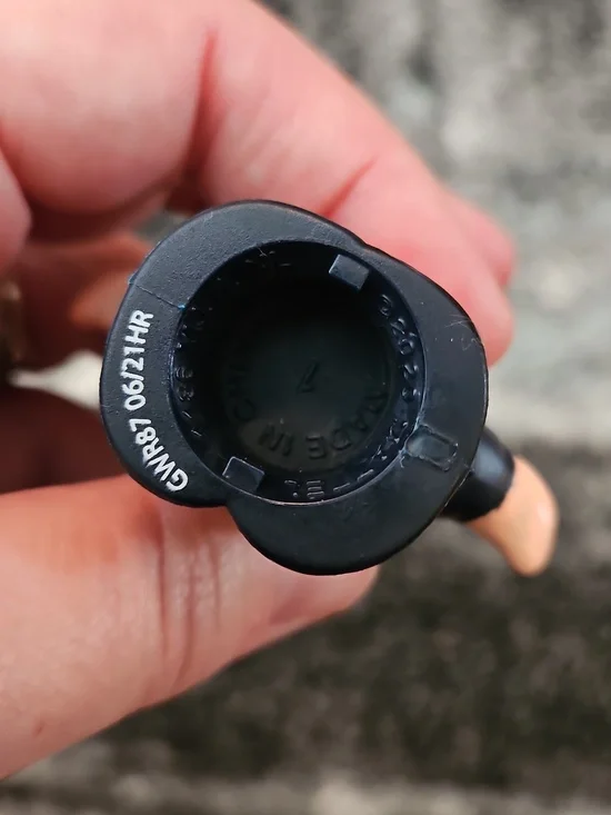 Fisher-Price Little People Kristoff figure inspired by Disney's Frozen - Picture 7 of 7